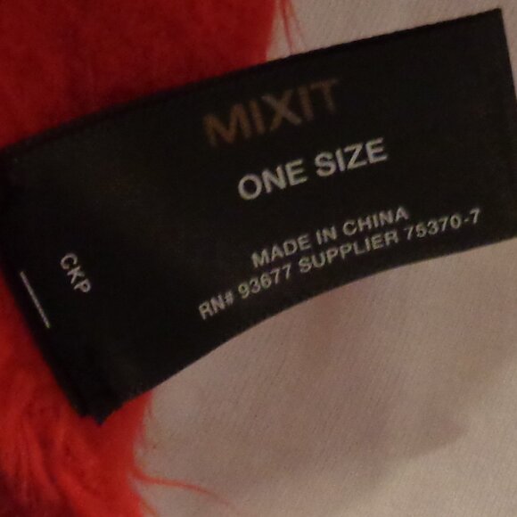 Red Shawl / Wrap - Draped with Fringe - SOFT - 68 x 20" - Picture 4 of 6